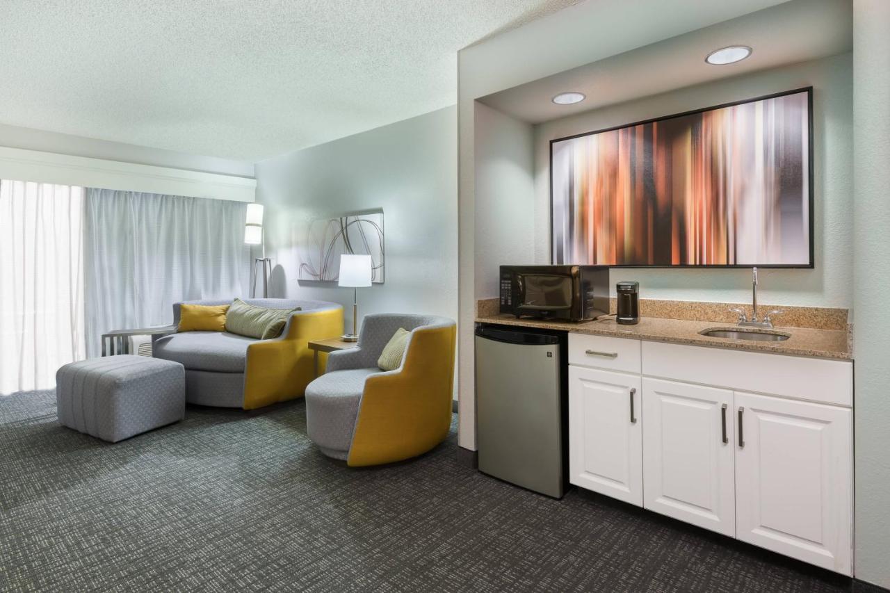 Courtyard By Marriott Wilmington/Wrightsville Beach Exterior photo